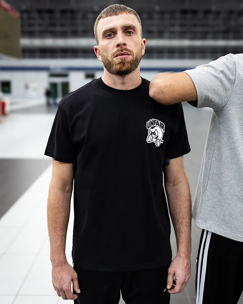 Unfair Athletics Punchingball T-Shirt | Schwarz